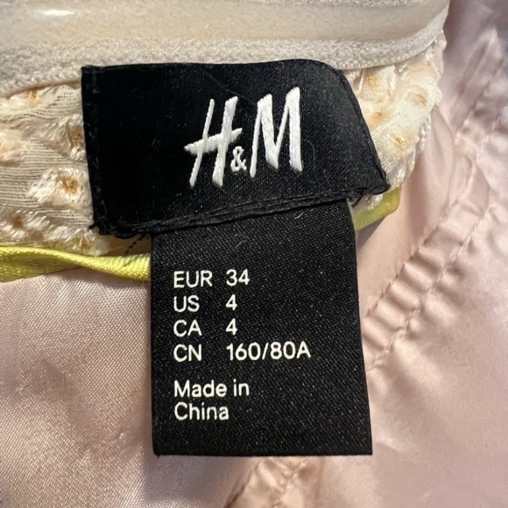 H&M Strapless Pink Velvet Dot Overlay Dress Size 4 Cocktail Party Homecoming - Picture 4 of 4